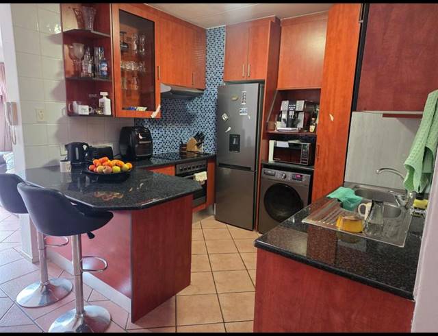 3 BEDROOM PROPERTY TO RENT IN SANDRINGHAM